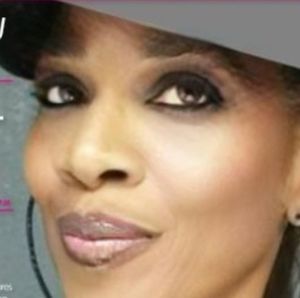 Meet your Posher, Alma